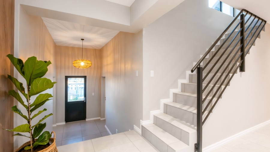 3 Bedroom Property for Sale in Blue Mountain Village Western Cape